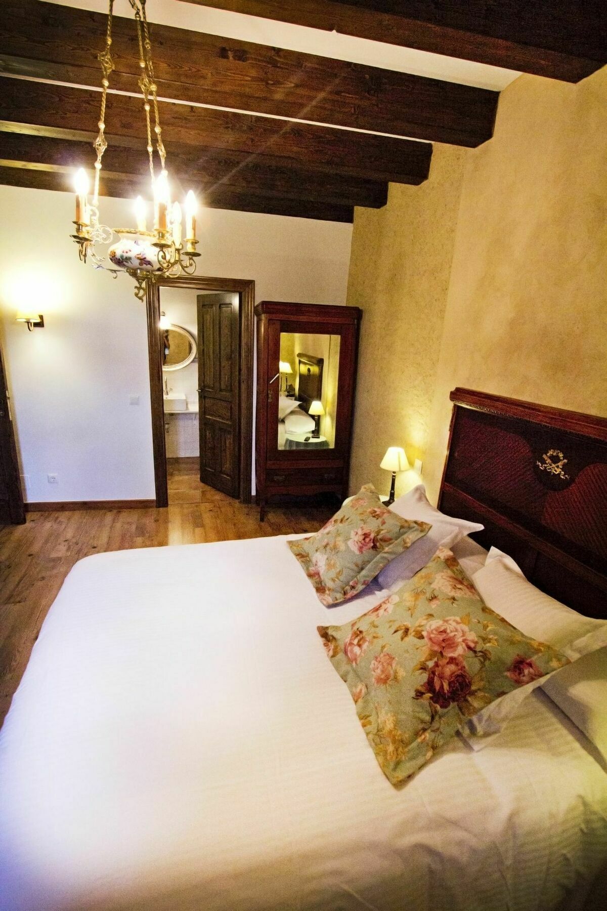 Posada Real Del Buen Camino Villanueva de Campeán Kültér fotó